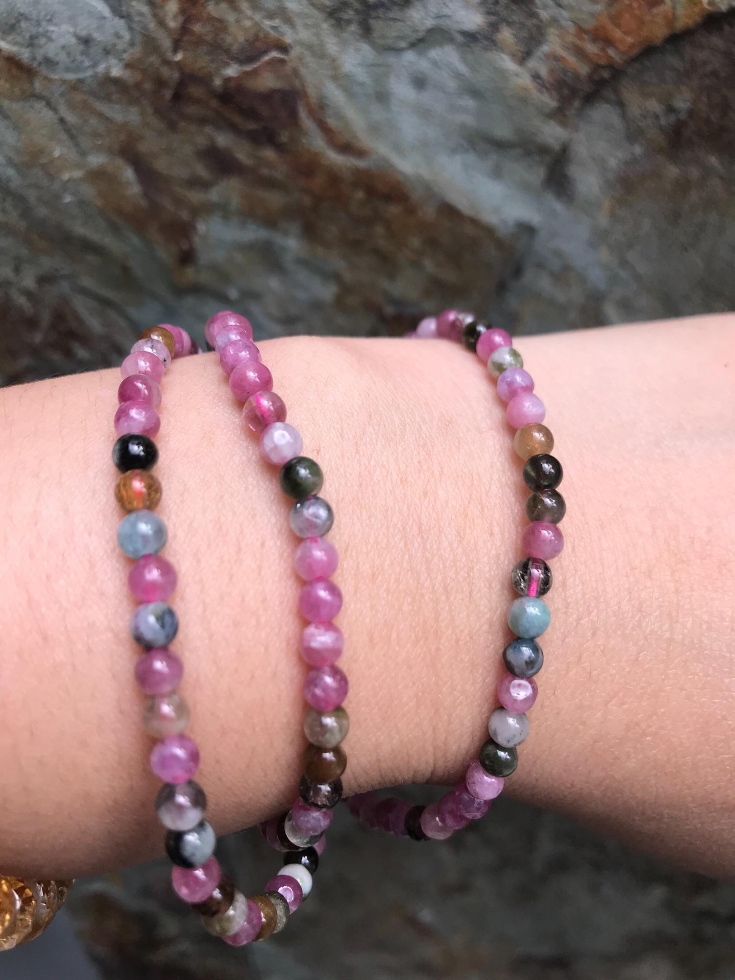 VÒNG TAY PHONG THỦY ĐÁ TOURMALINE TỰ NHIÊN XINH QUẤN TAY 3 VÒNG ĐỦ MÀU ĐẸP 3ly9 NỮ TẤT CẢ CÁC MỆNH ĐEO