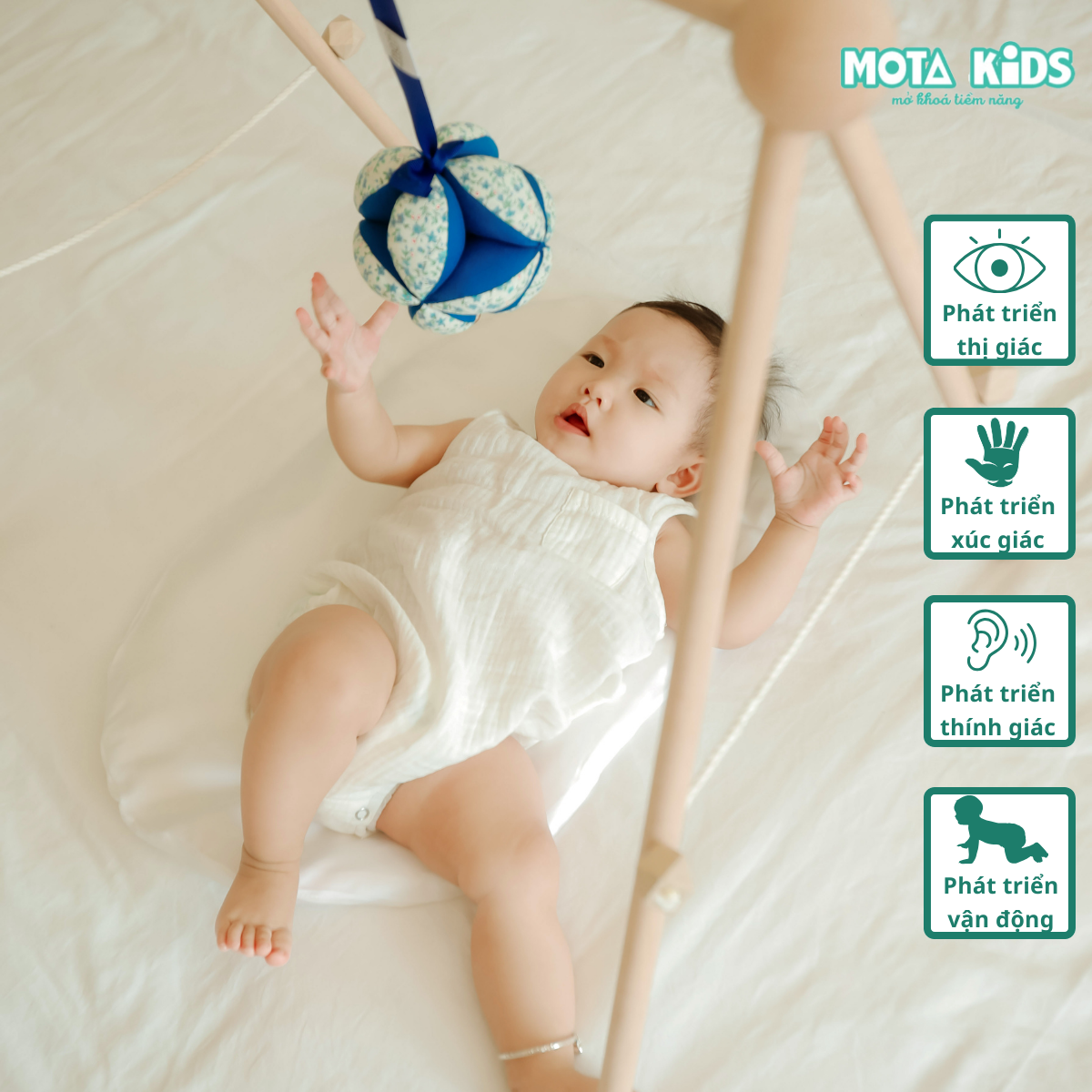 Đồ chơi montessori Bóng vải cho bé từ 3-6 tháng phát triển vận động - Hàng chính hãng