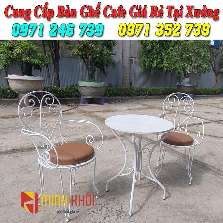 Bộ bàn ghế sắt cafe mỹ nghệ ngoài trời