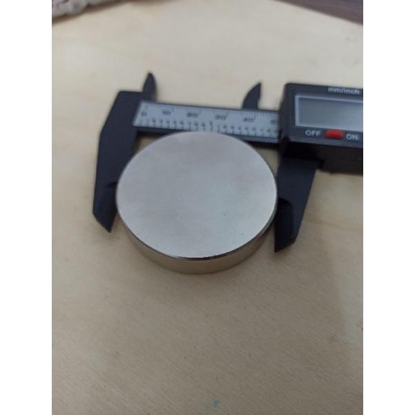 Nam châm viên tròn phi 50x10mm lực hút siêu cường