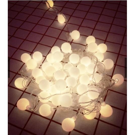 Đèn Trang Trí Cherry Ball Treo Ngoài Trời Dây Đen sáng nhiều màu