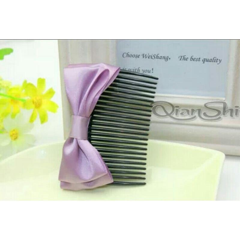 Xước tóc gắn nơ xinh độc lạ phong cách