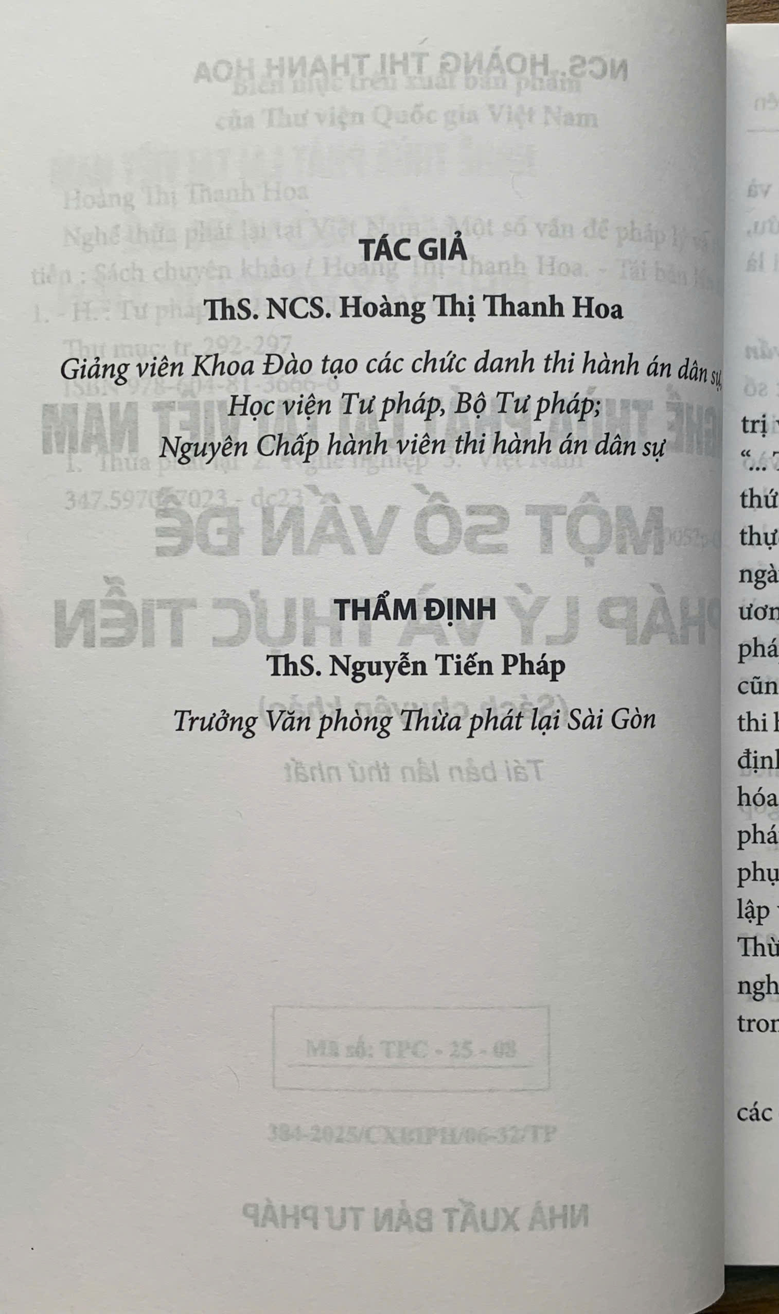 Nghề Thừa phát lại tại Việt Nam – Một số vấn đề pháp lý và thực tiễn (Tái bản lần thứ nhất)