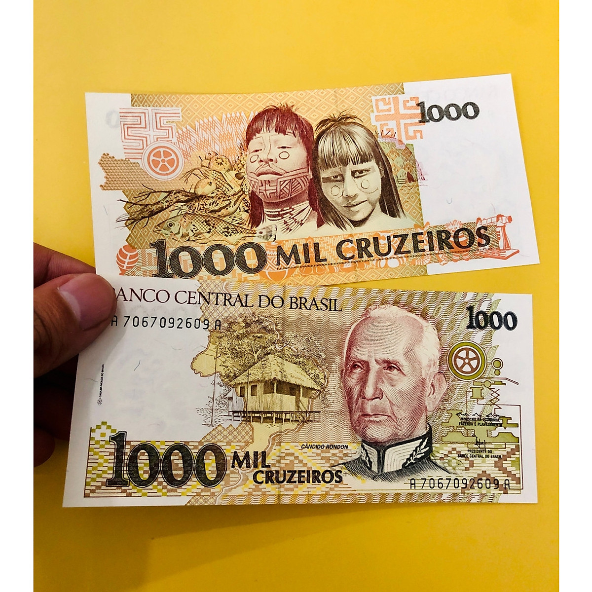 01 tờ  giấy Brazil 1000 Đồng làm quà tặng, mới 100% UNC