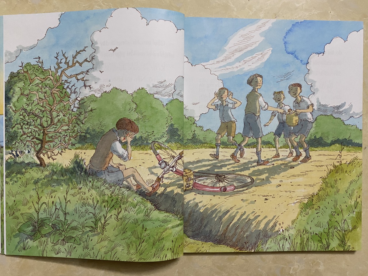 Combo 06 cuốn Chuyện Michael Morpurgo: Chú kì lân tuyệt diệu; Hành trình của cá voi; Dấu lửa trong mơ; Bố gấu của tôi; Bản nhạc của Mozart; Trở về tuổi thơ