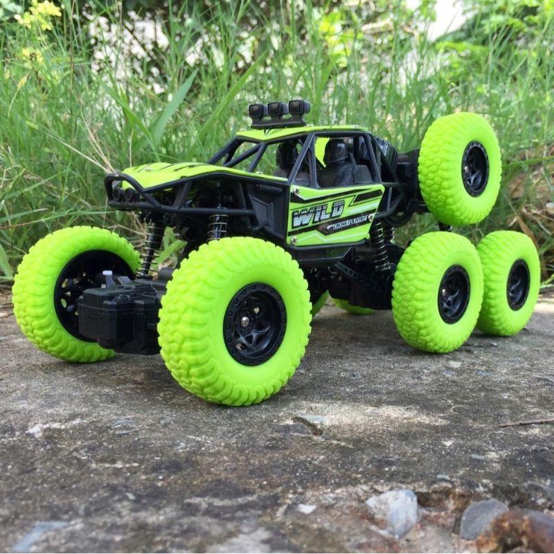 Xe điều khiển địa hình 2 cầu 8 bánh độc đáo ROCK Off-Road