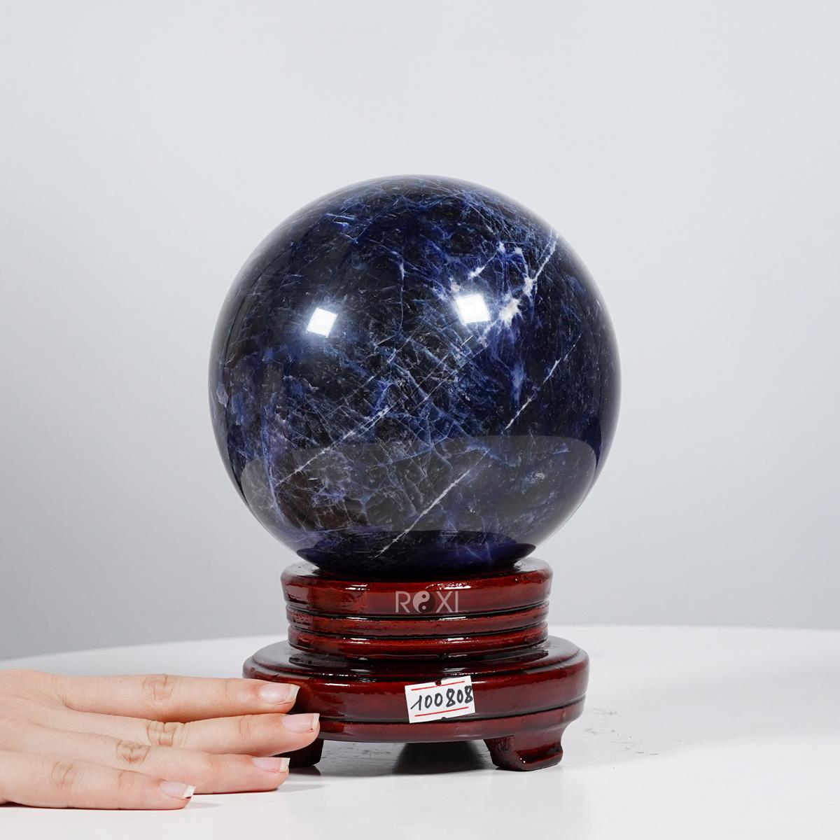 Quả Cầu xanh biển Sodalite 3kg - 13,6cm