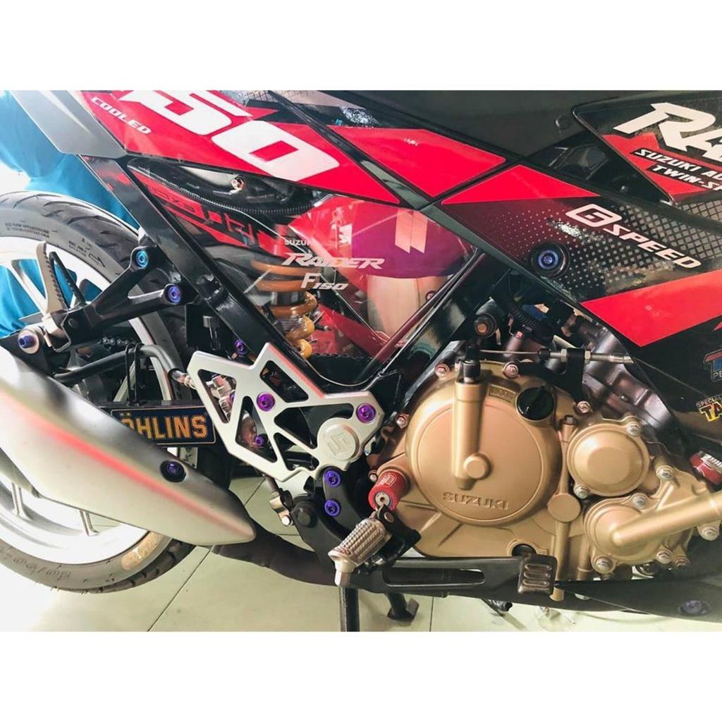 Ốp sườn mica trong suốt cho Raider,