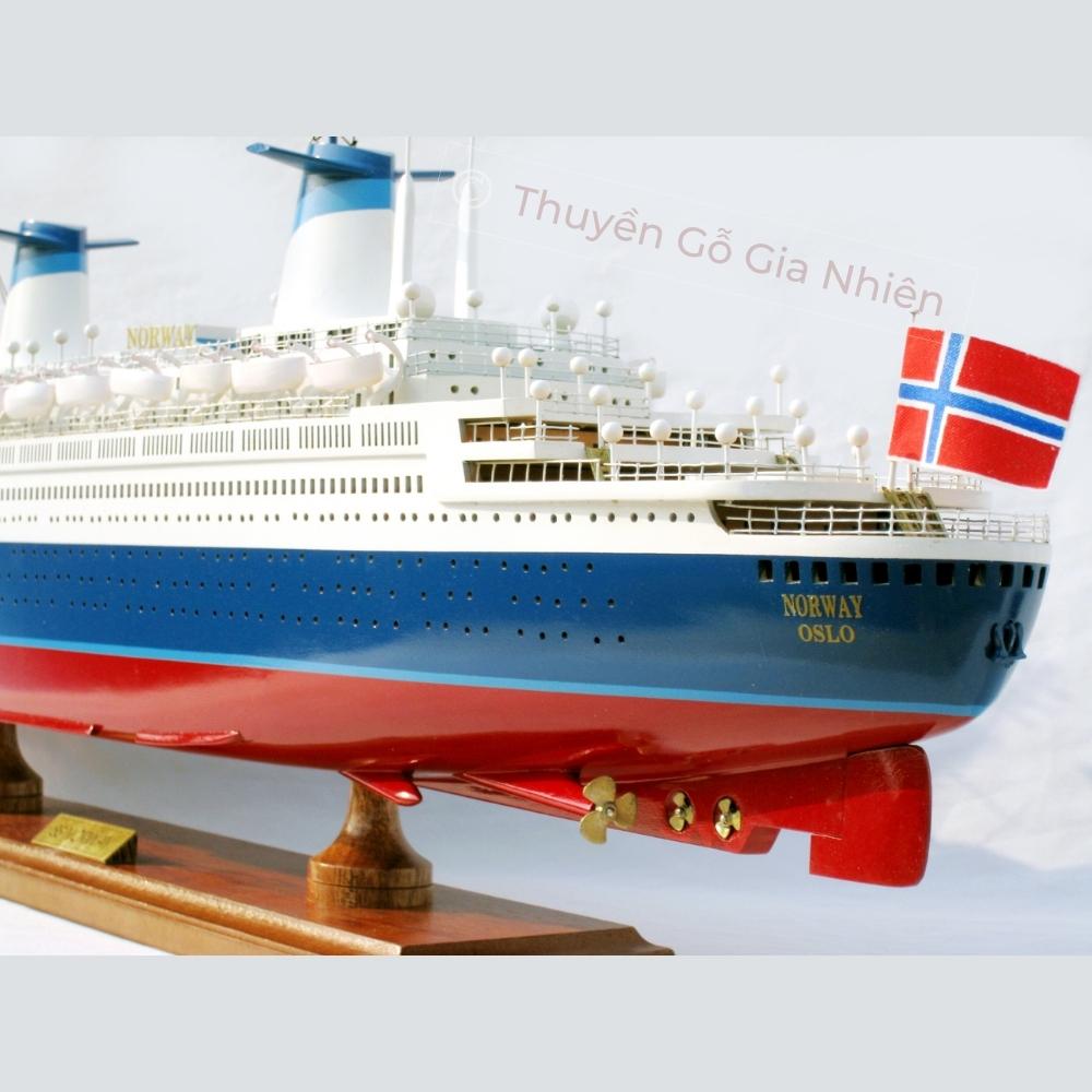 Mô Hình Thuyền Gỗ Trang Trí Phong Thủy Dạng Thuyền Du Lịch SS NORWAY Chính Hãng, Hàng Xuất Khẩu Chất Lượng Cao