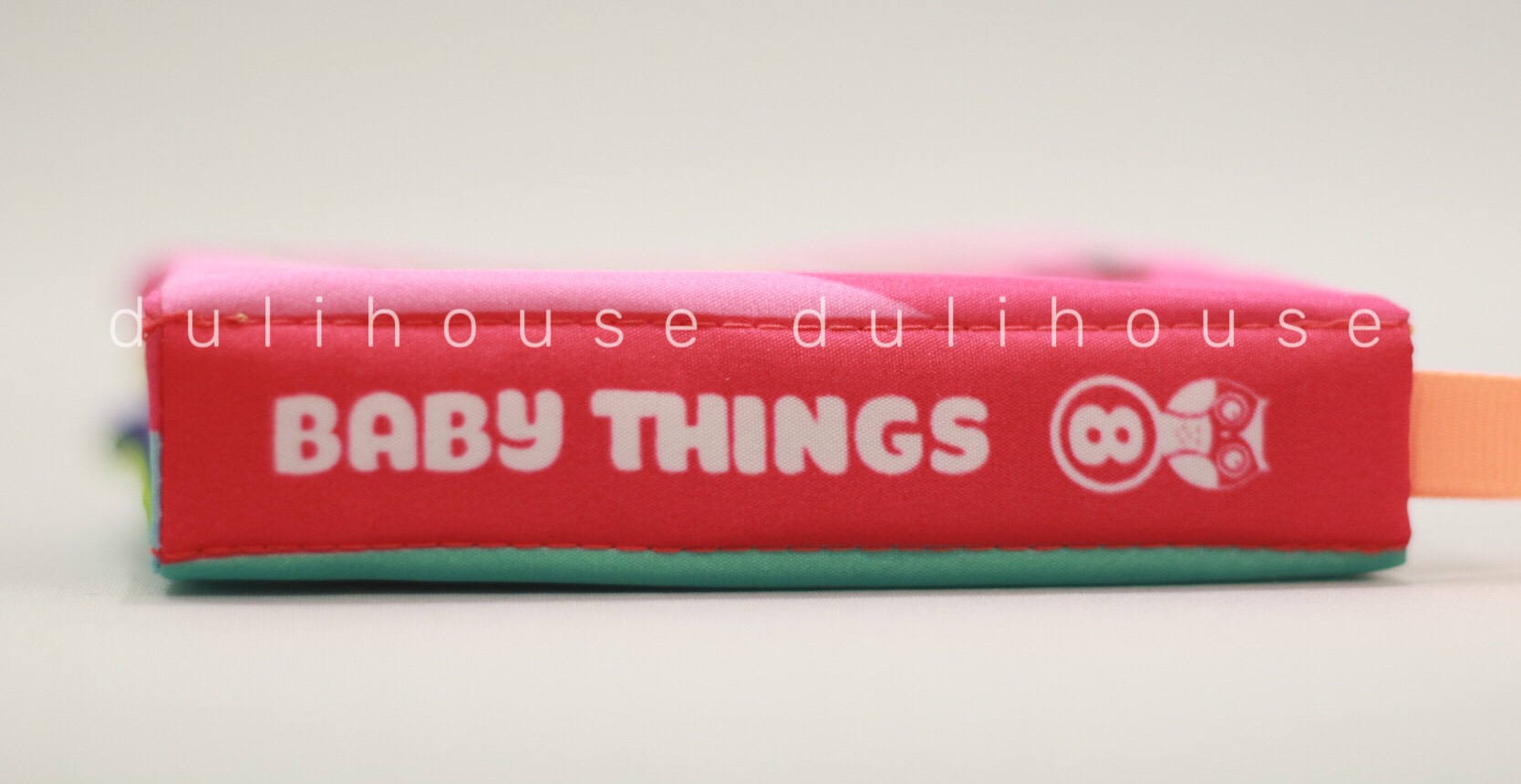 Sách vải Baby Things – Song ngữ đa giác quan, kích thích thị giác, thính giác, xúc giác của bé, hàng Việt Nam