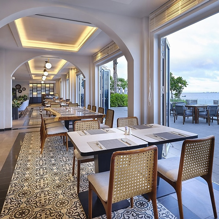Mercure Hotel 4* Vũng Tàu - Buffet Sáng, Hồ Bơi, Bãi Biển Riêng Bãi Trước, Khu Đồi Và Biển Siêu Đẹp