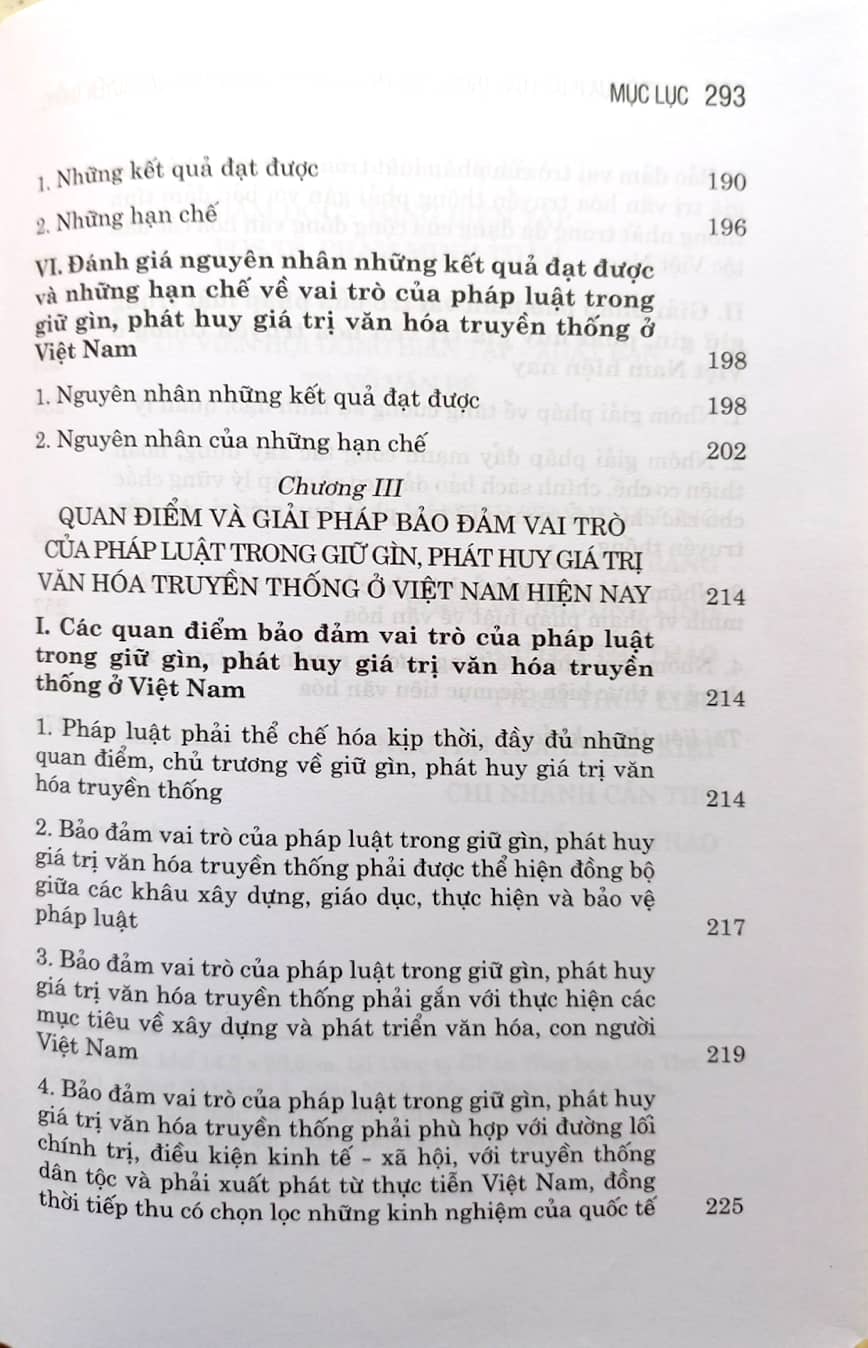 Vai trò của pháp luật trong giữ gìn, phát huy giá trị văn hóa truyền thống ở Việt Nam hiện nay