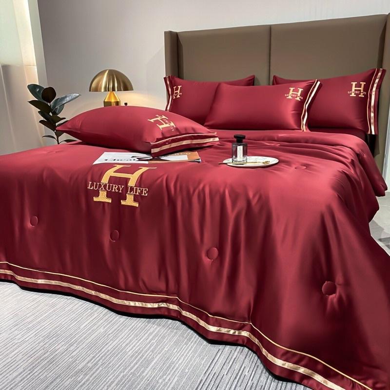 Bộ chăn ga gối phi lụa thêu chữ H-LUXURY Life sang trọng mềm mịn