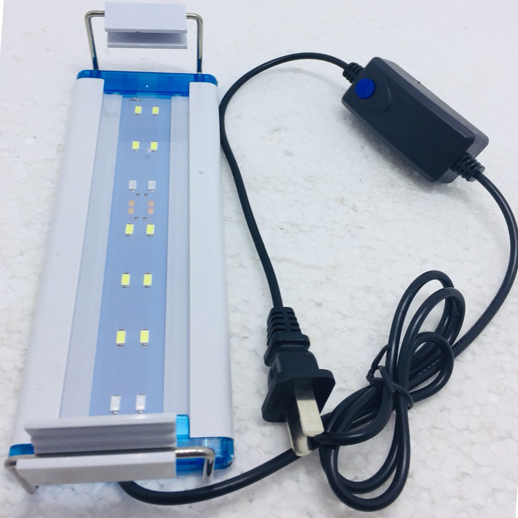 Đèn led cho hồ cá 20 đến 30 cm