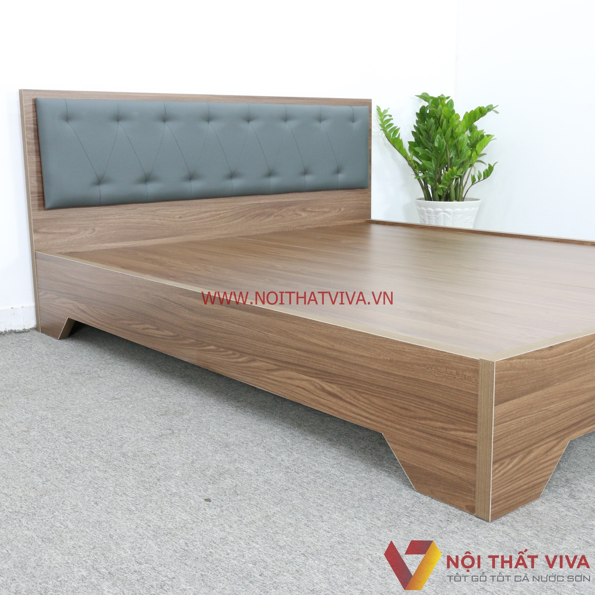 Giường Ngủ Gỗ MDF Melamine Màu Óc Chó Chân Cao Đầu Nệm Đen Đẹp Giá Rẻ