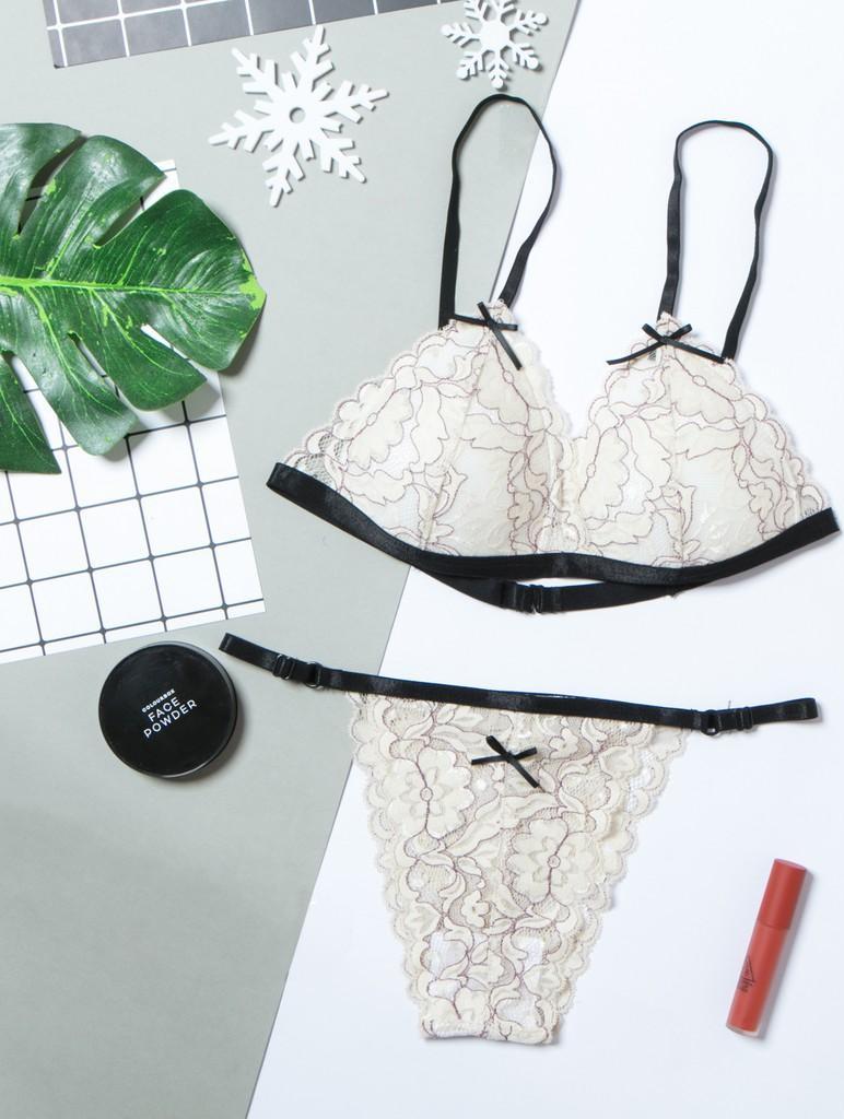 Bộ nội y ren bralette phong cách Vintage màu trắng B012