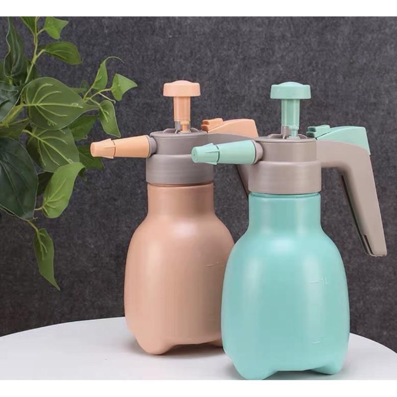 Bình xịt cây,bình tưới hoa,tưới cây cảnh nhựa nhập khẩu cao cấp 1 lít