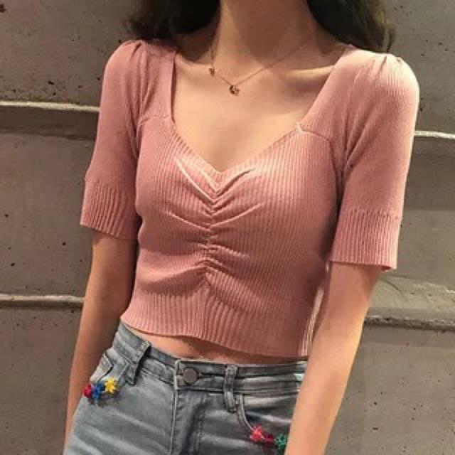 Áo len croptop rúm ngực tay bồng