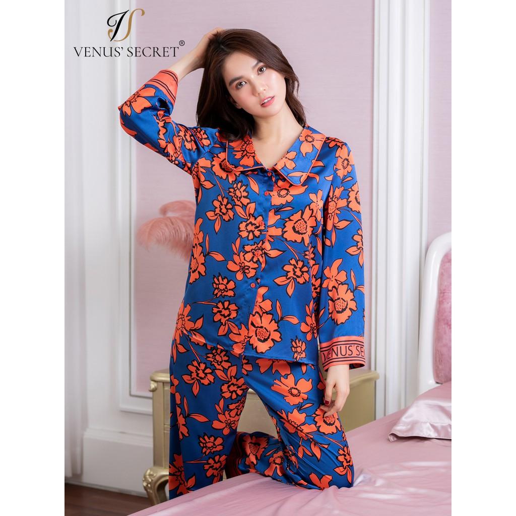 Bộ pyjama Venus' Secret xanh họa tiết hoa cam