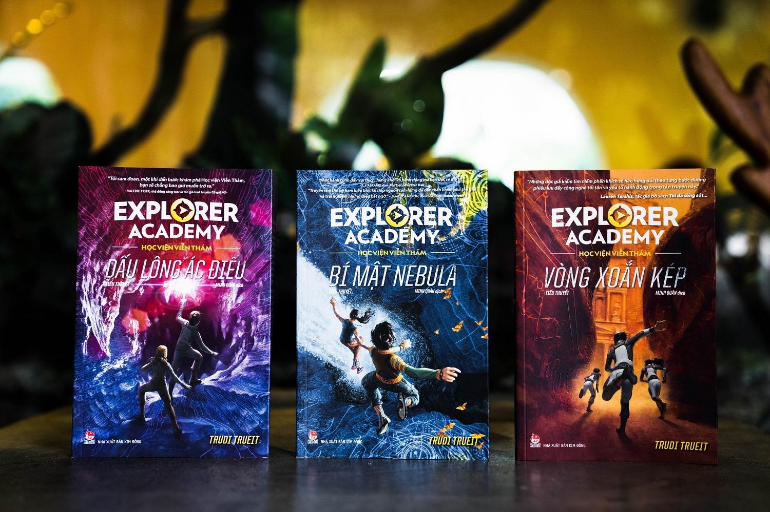 Bộ Sách Explorer Academy - Học Viện Viễn Thám: Bí Mật Nebula + Dấu Lông Ác Điểu + Vòng Xoắn Kép (Bộ 3 Cuốn)