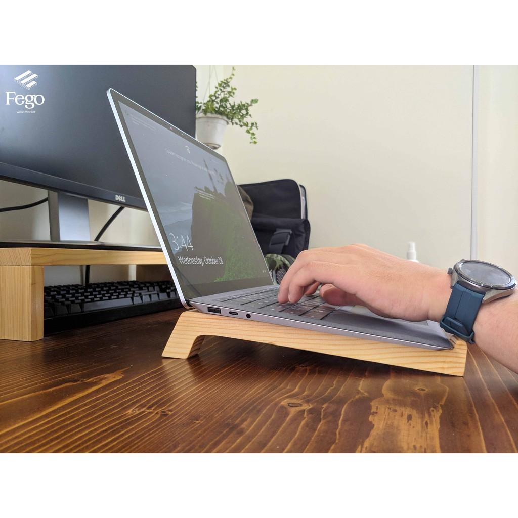 Giá đỡ Laptop gọn nhẹ/ Chân đế kê tản nhiệt máy tính chống trượt bằng gỗ thông tự nhiên