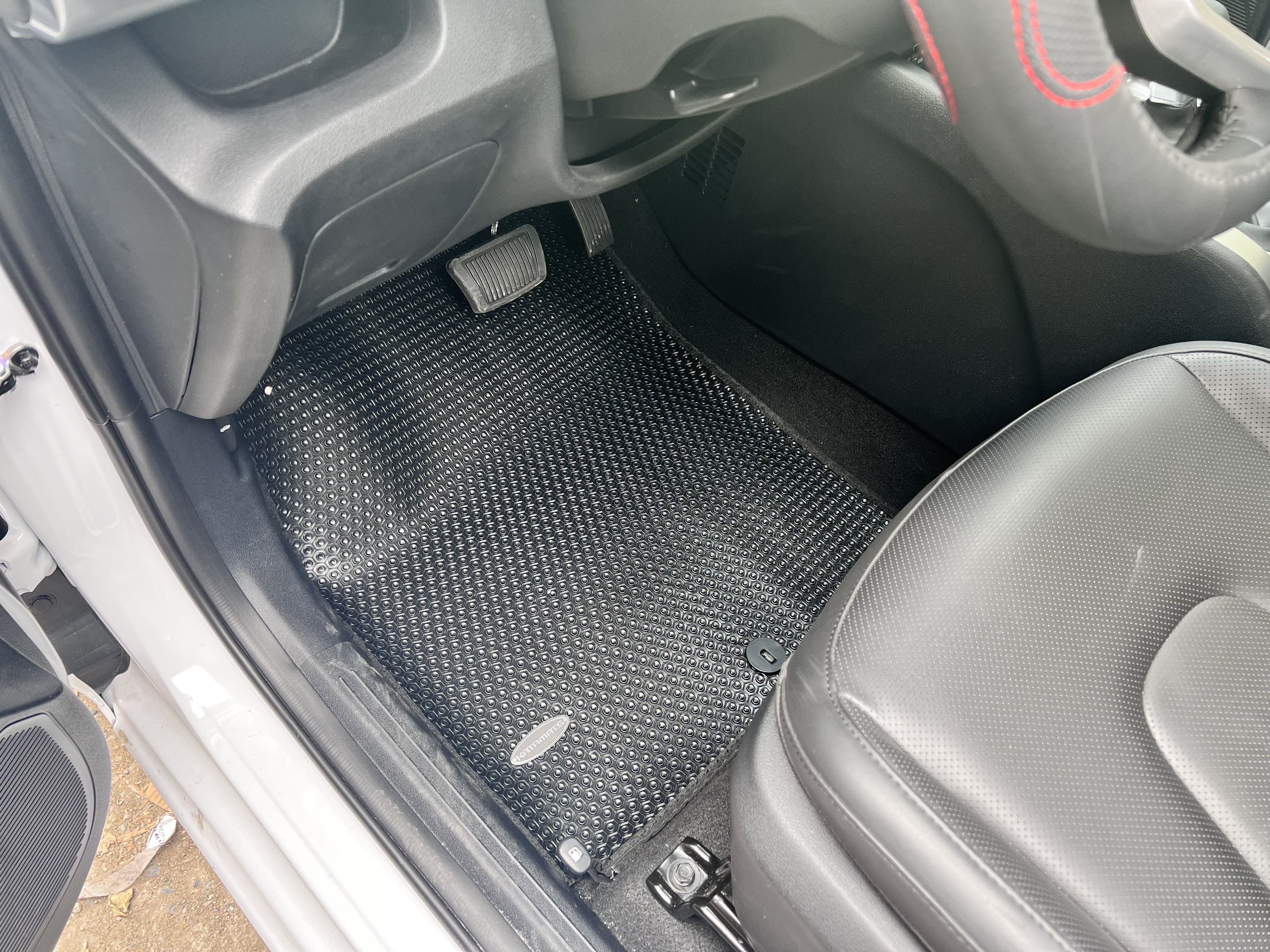 Thảm lót sàn ô tô KATA cho xe Hyundai Stargazer - Khít với sàn xe, Chống trơn, Không mùi, Không ẩm mốc