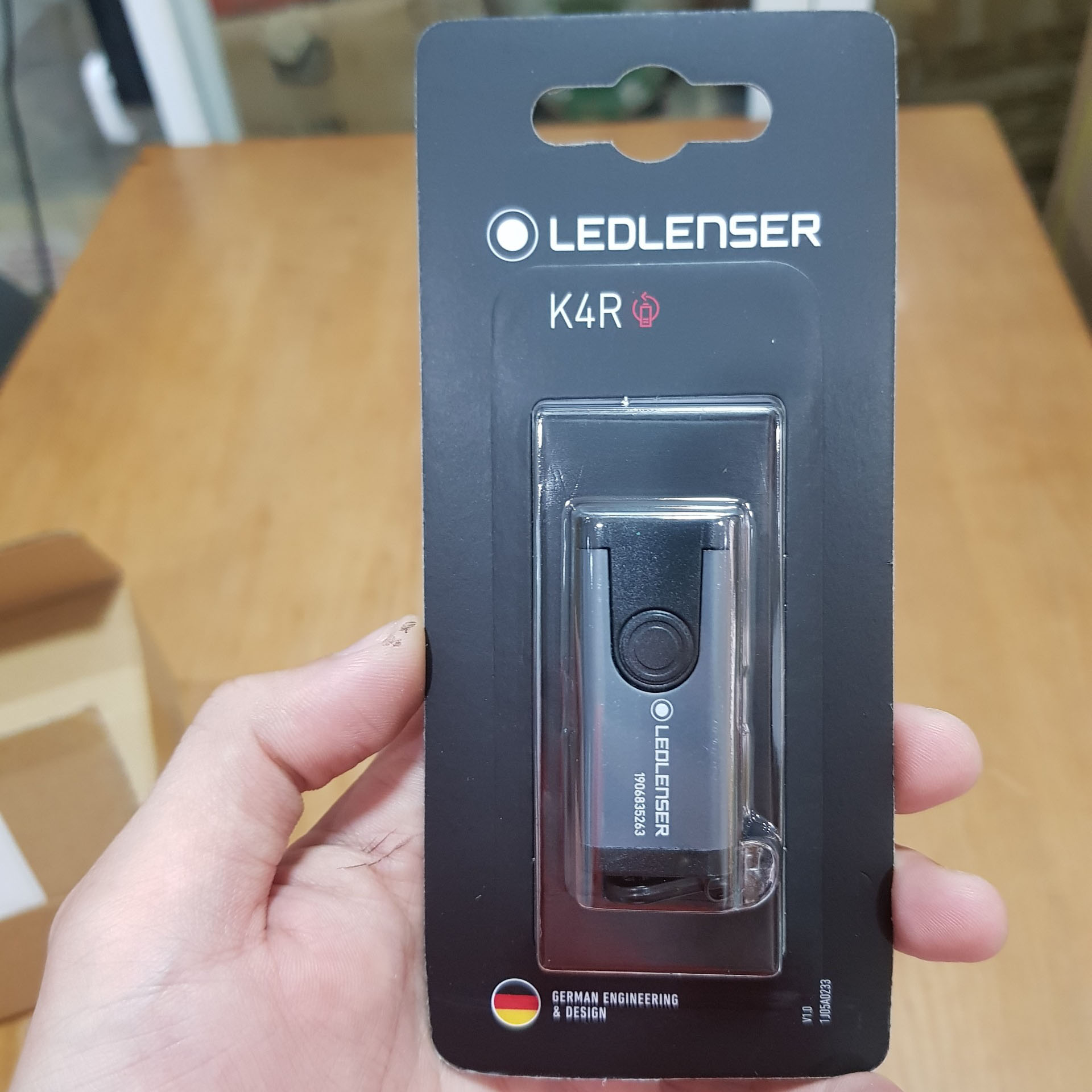 Đèn pin Led Lenser K4R 60 Lumens