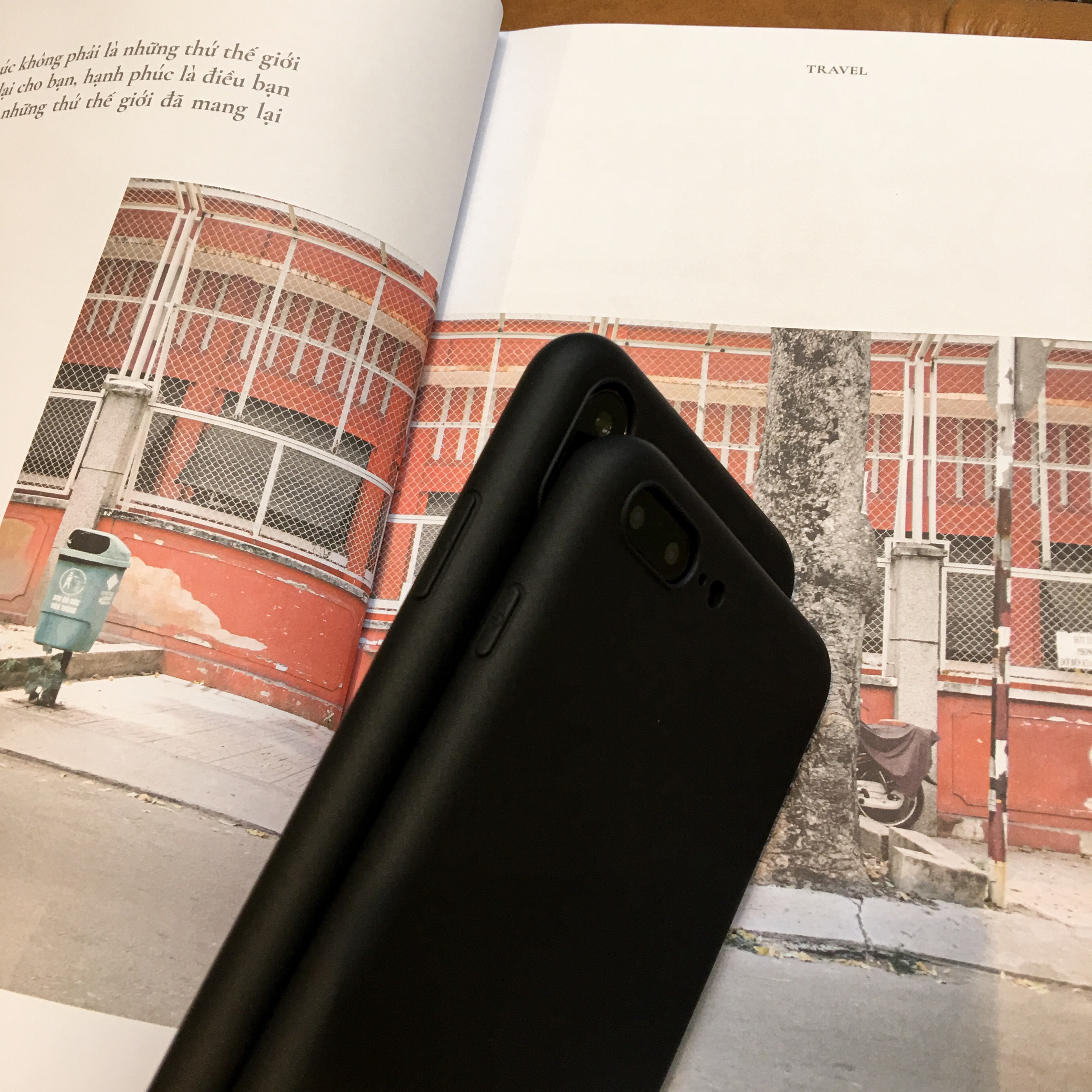 Ốp lưng dành cho Iphone trơn màu không logo