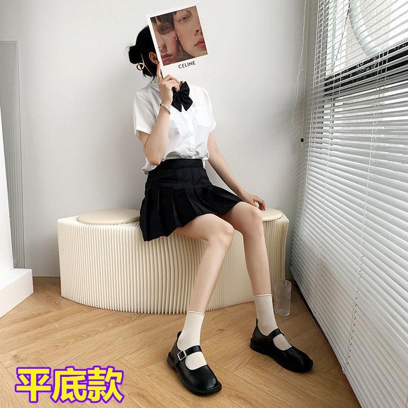 Giày Lolita Bốt Bóng Khóa Bấm Kiểu Dáng Mới