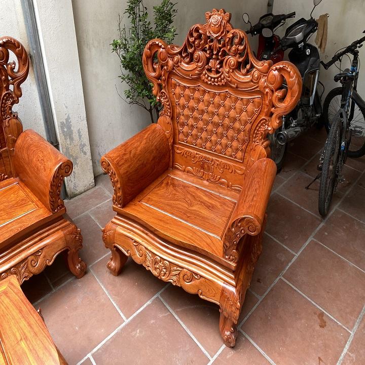 Bộ bàn ghế hoàng gia louis gỗ hương đá tay đặc chương liền đục hai mặt K4V2 ( Bác Lương - Sài Gòn )