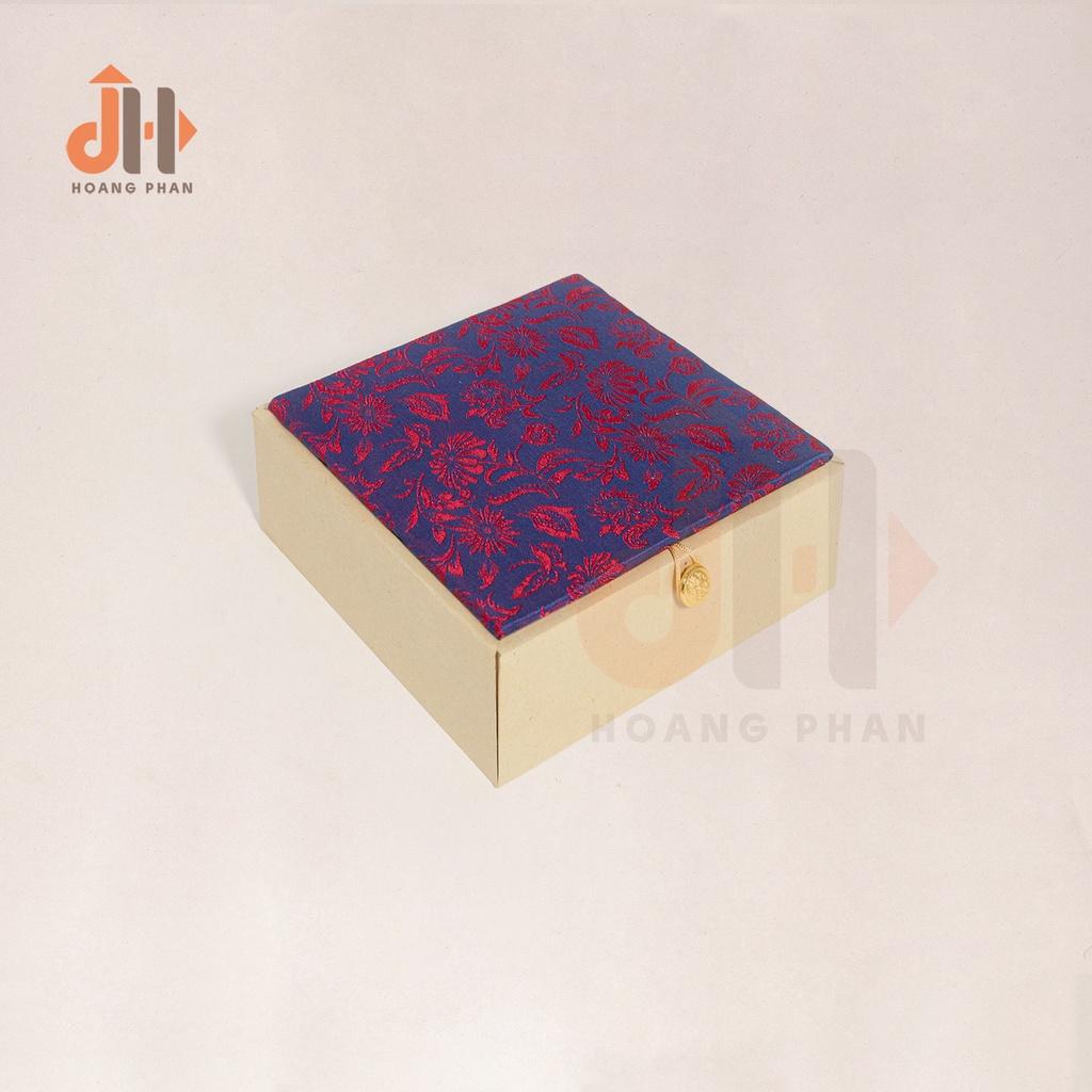 Bộ Quà Tặng "Tư" Tịnh Đế Liên - Chu Lam