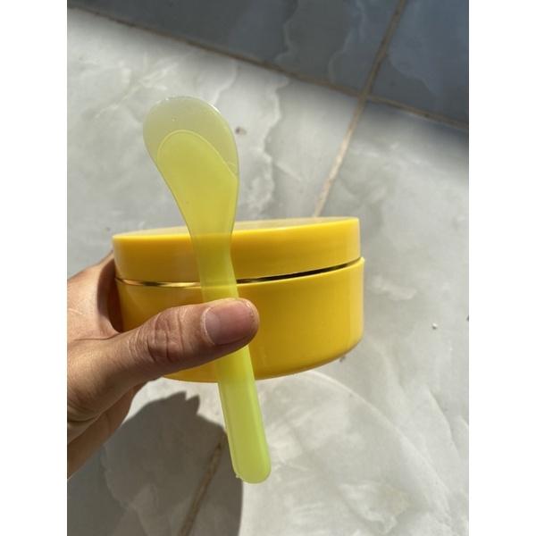 Hủ 200g màu vàng