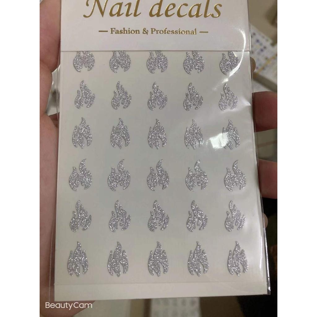Sticker trang trí nail lấp lánh mã mới