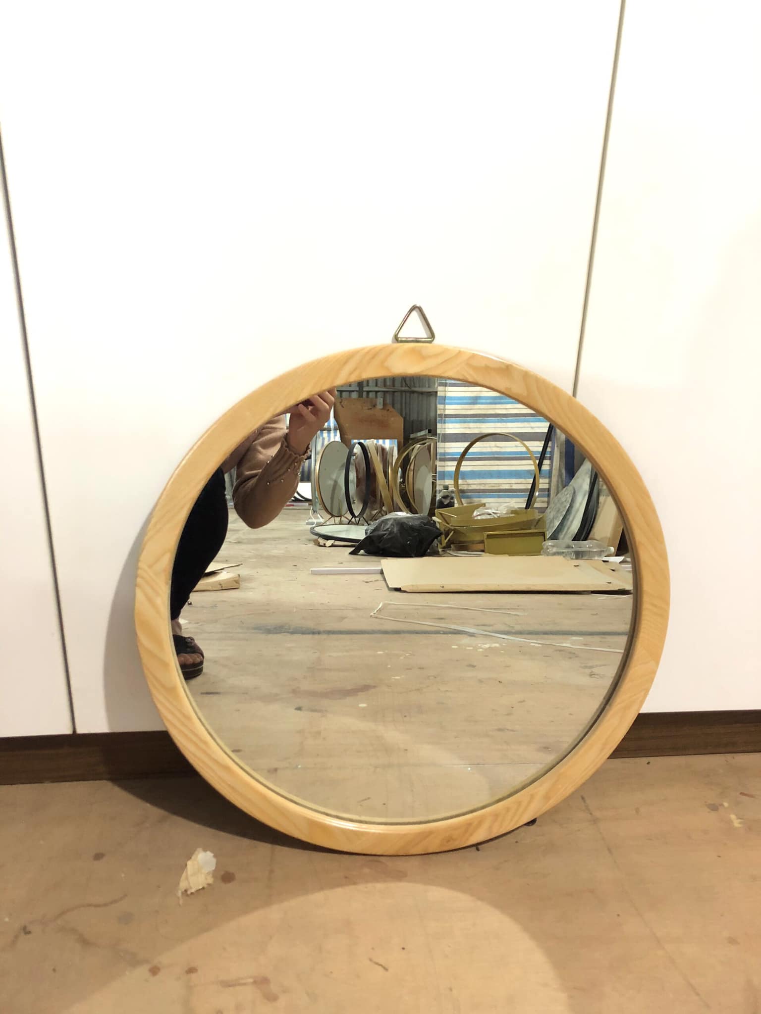 gương  tròn gỗ sồi cao cấp hàng đẹp gỗ nhẵn mịn không mắt gỗ