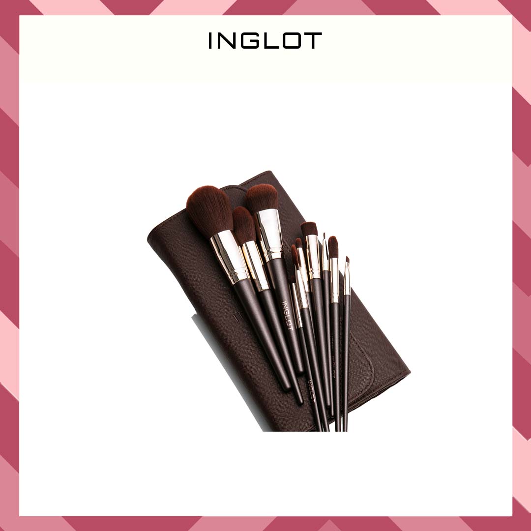 Bộ 10 Cọ trang điểm chuyên nghiệp kèm bao da - nâu Chocolate Set in A case INGLOT