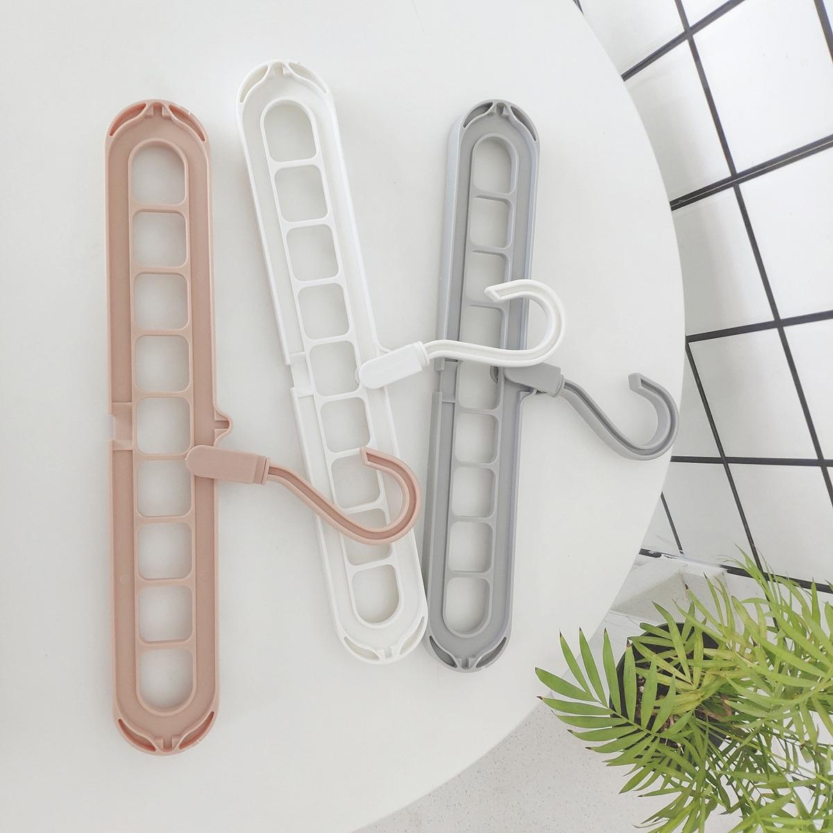 Móc Nhựa Treo Quần Áo Đa Năng