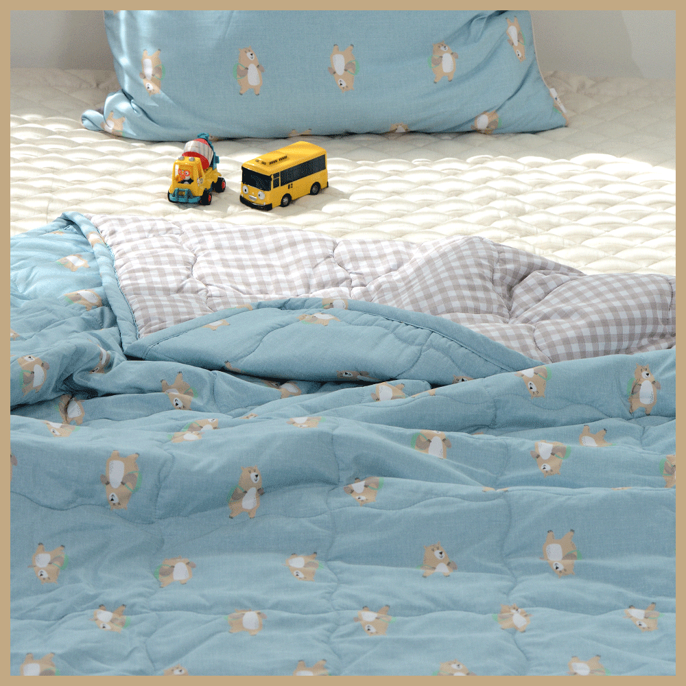 Chăn Chần Bông Arize Vải Microfiber Happy Bear 1.5x2m