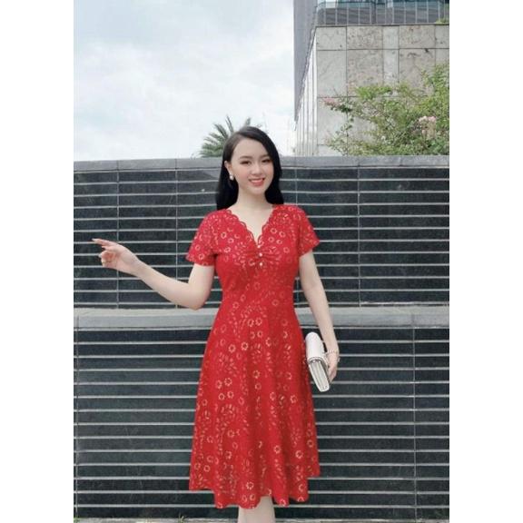 ĐẦM XÒE REN THUN CỔ V NGỰC NHÚN LY ĐÍNH HẠT