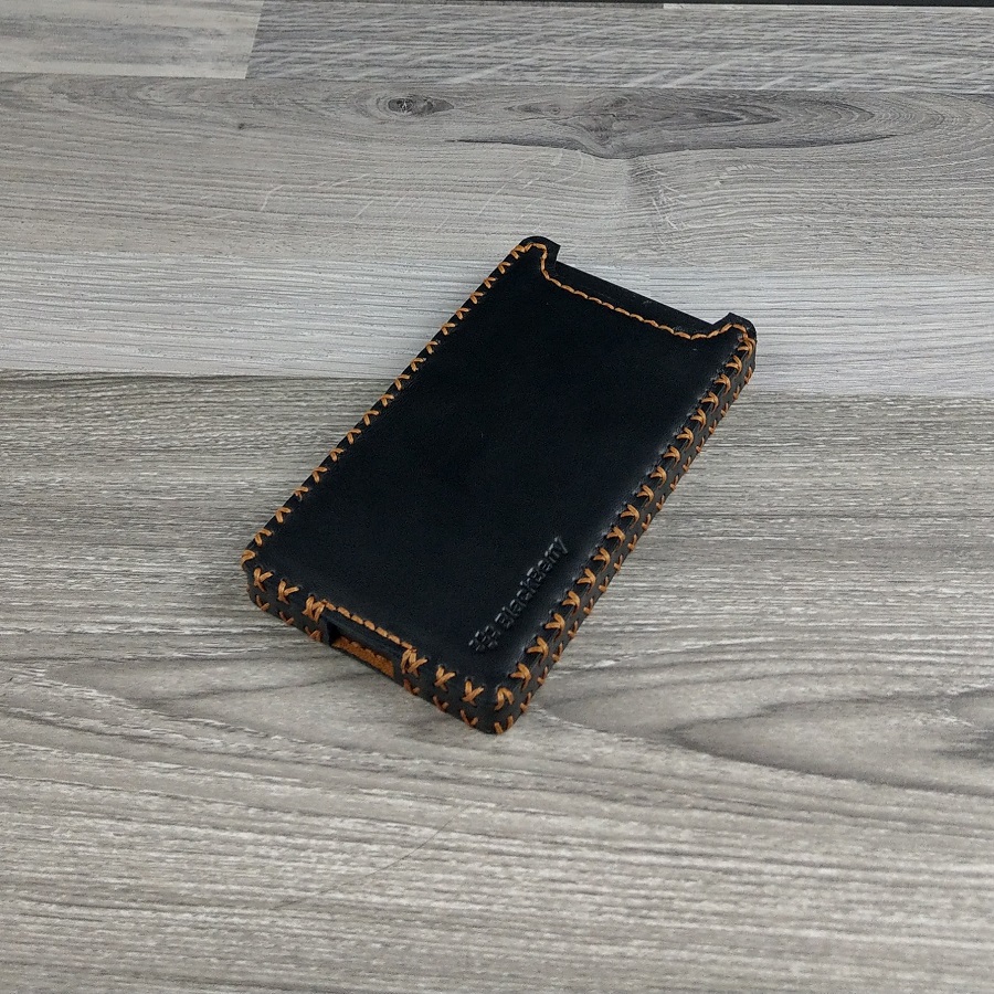 Bao da rút dạng hộp dành cho blackberry priv da bò nappa