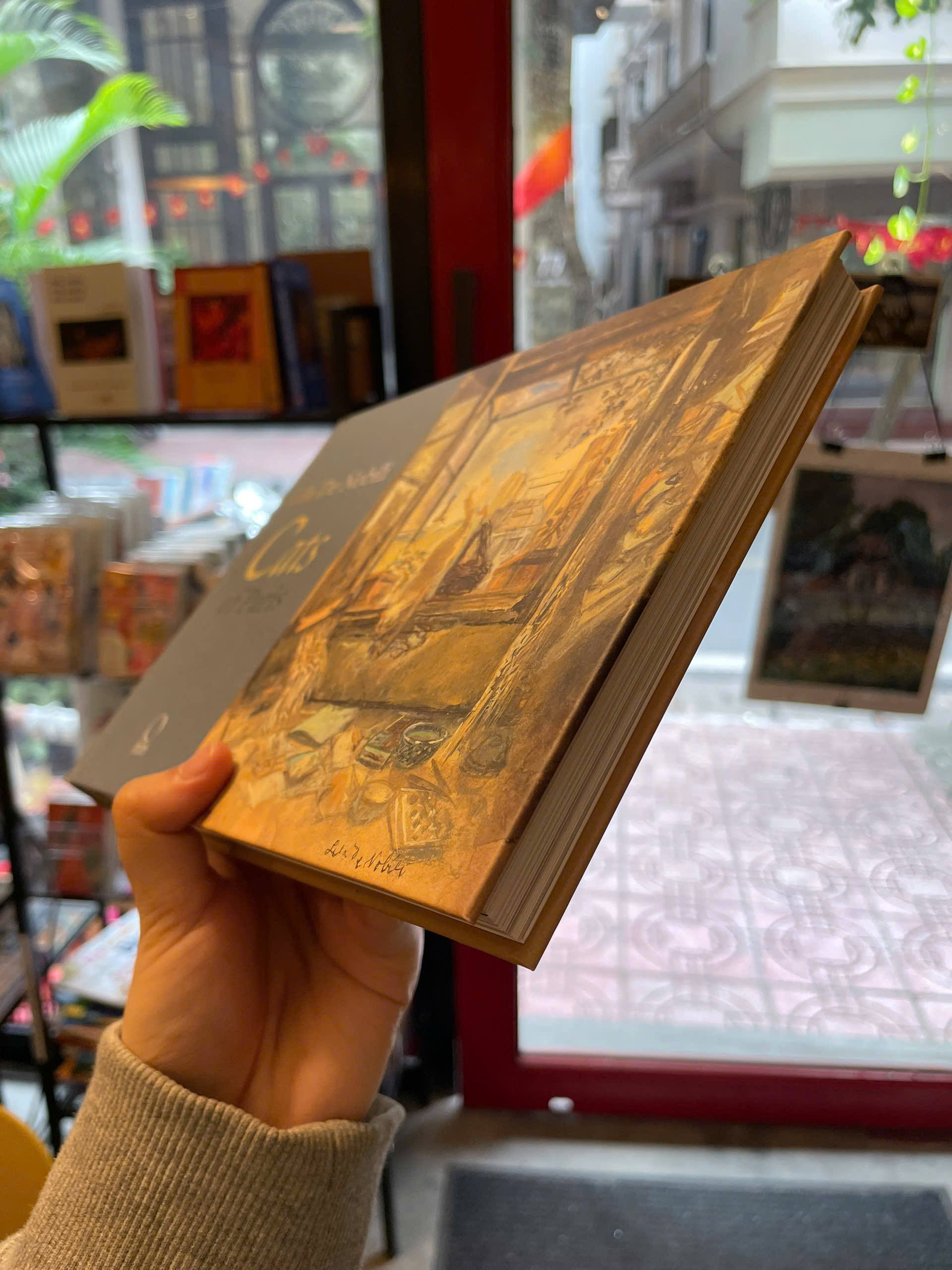 Sách - Cats of Paris by Lila De Nobili - Cats/Animals/Art book in English - Ngoại Văn - Bìa Cứng