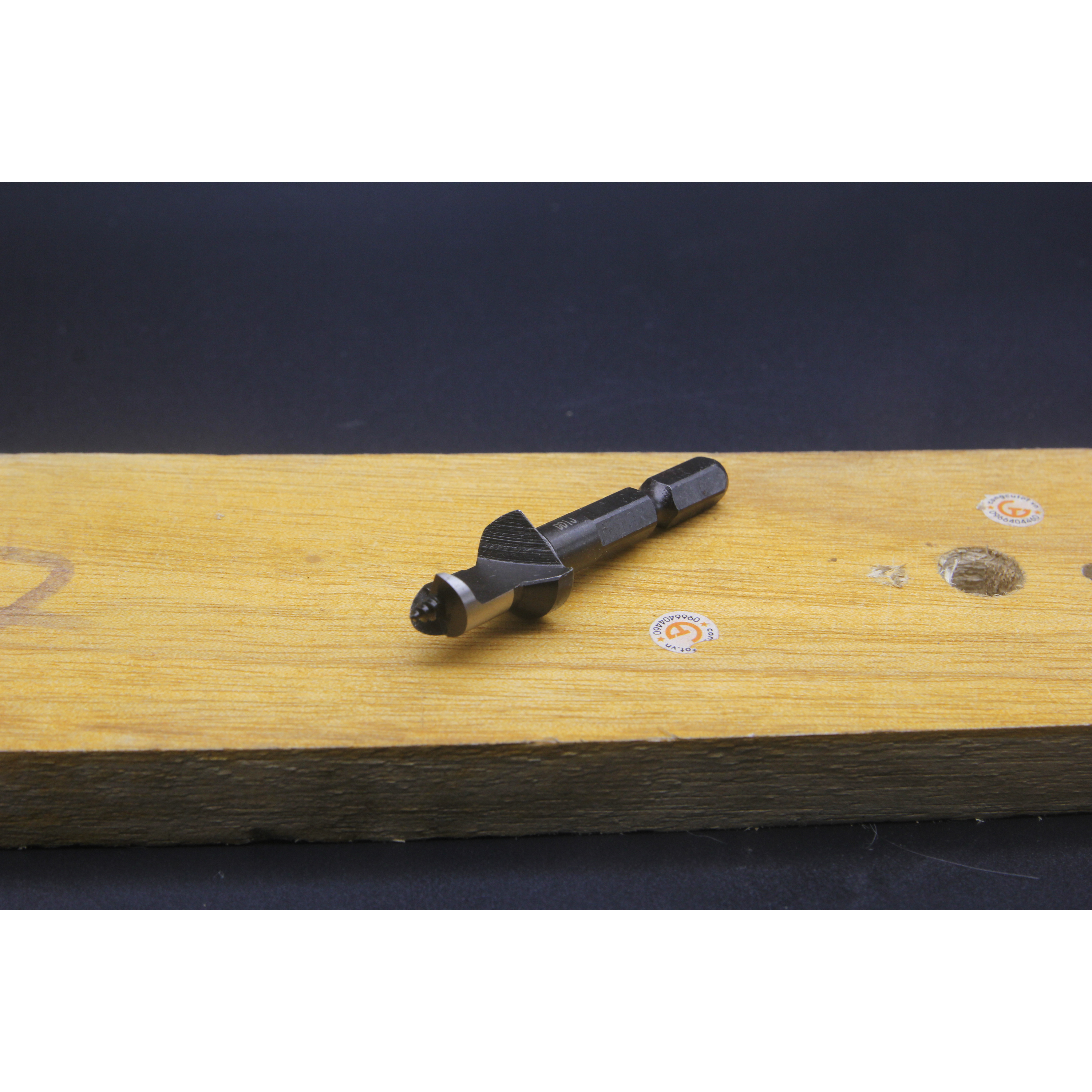 Mũi khoan tạo lỗ chốt gỗ 9mm dài 56mm chuôi lục Nhật Bản