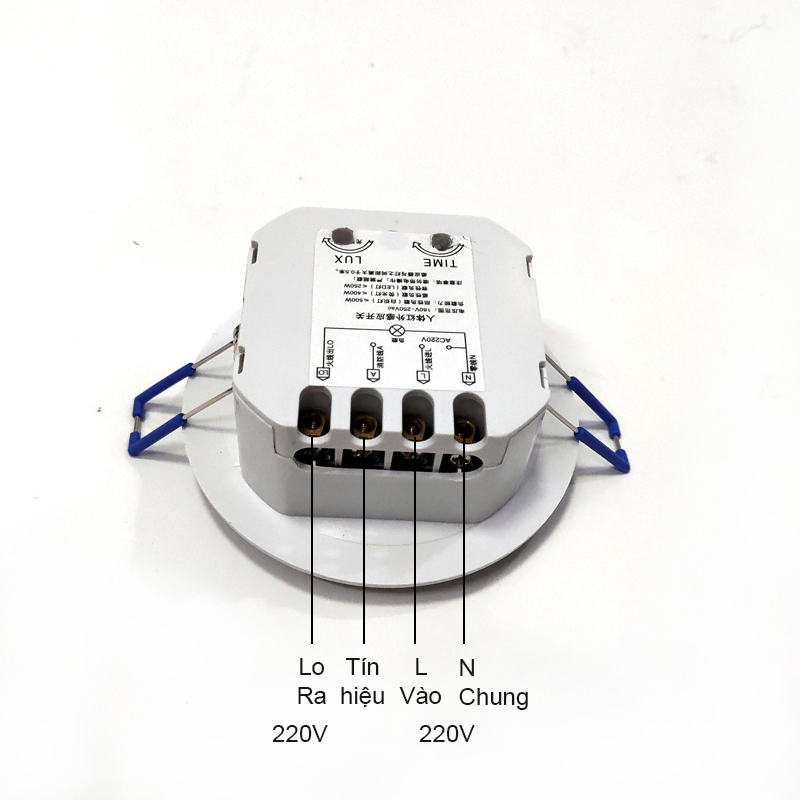 Công tắc cảm biến chuyển động hồng ngoại 360 độ P095 loại âm trần D95