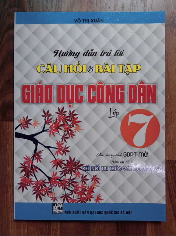 Sách - Hướng dẫn trả lời câu hỏi và bài tập giáo dục công dân lớp 7