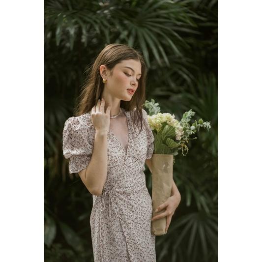 OLALASTUDIO Đầm voan cổ V hoa liti - Dai Wrap Dress