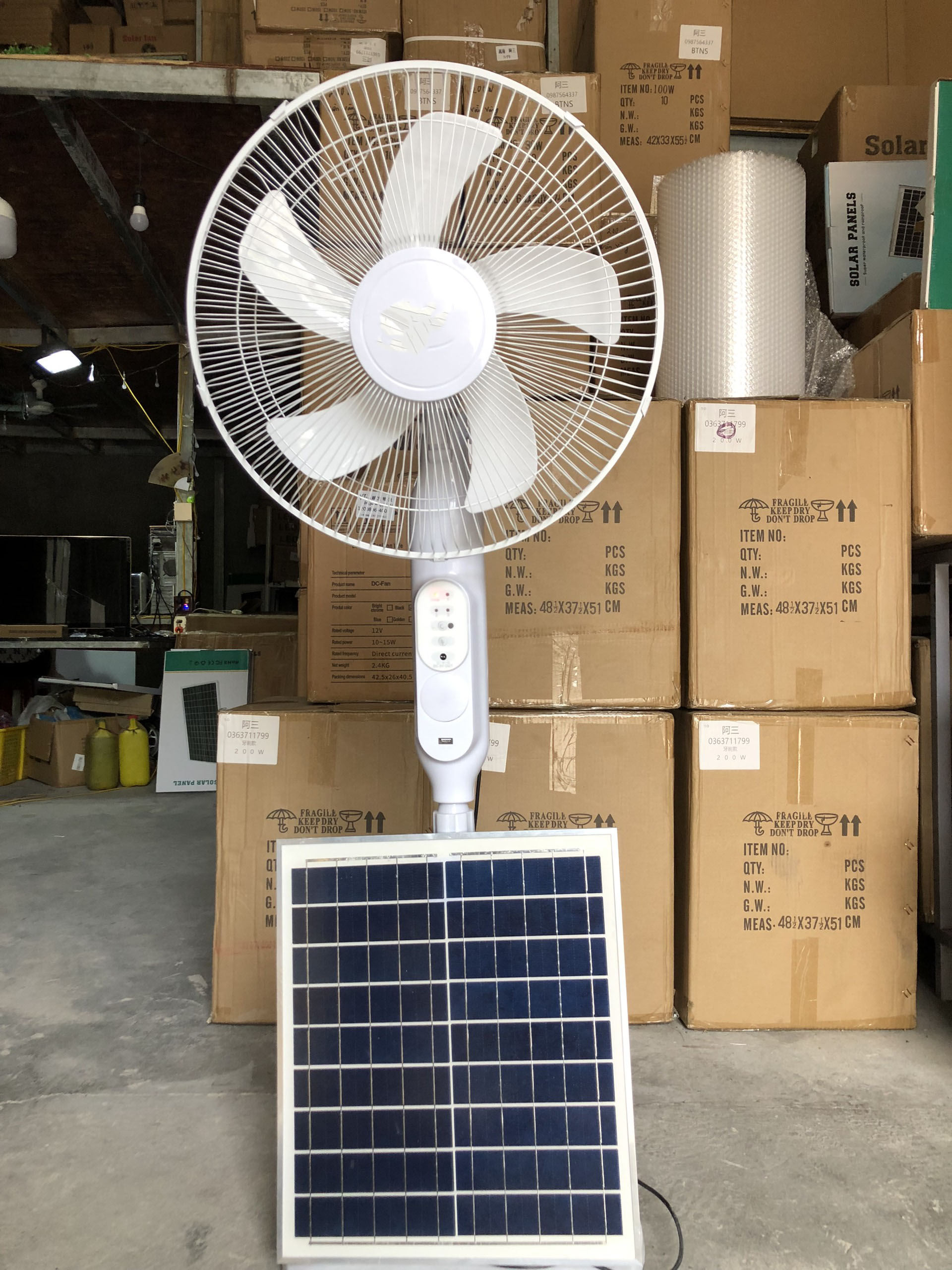 QUẠT TÍCH ĐIỆN NĂNG LƯỢNG MẶT TRỜI