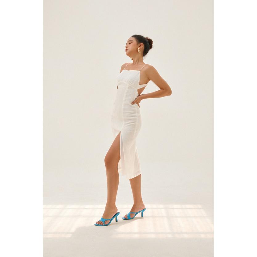 Nene Clothing - Đầm trắng hai dây hở lưng xẻ tà