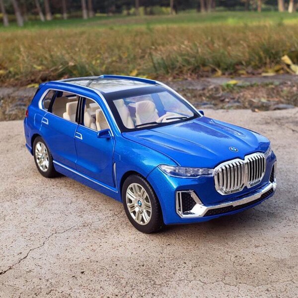 Mô hình xe BMW X7 bằng kim loại - XLG