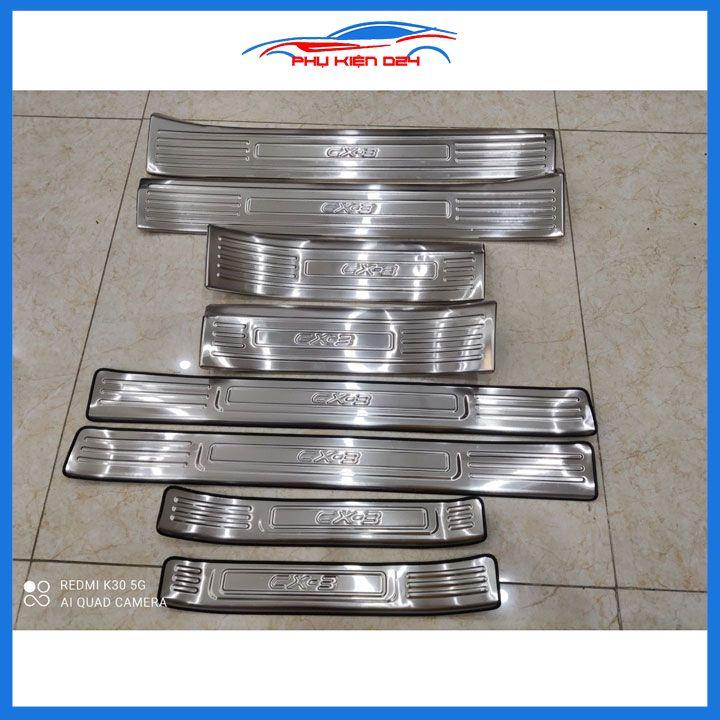 Ốp bậc cửa, nẹp bước chân INOX cho xe Mazda CX3, CX-3 2021-2022-2023