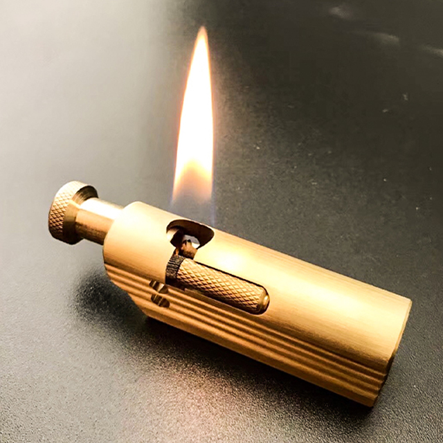 Vỏ Hột Quẹt Bật Lửa Xăng Zorro Z-7 Được Làm Bằng Đồng Nguyên Khối Đẹp Độc Lạ - Dùng Xăng Bấc Đá Cao Cấp
