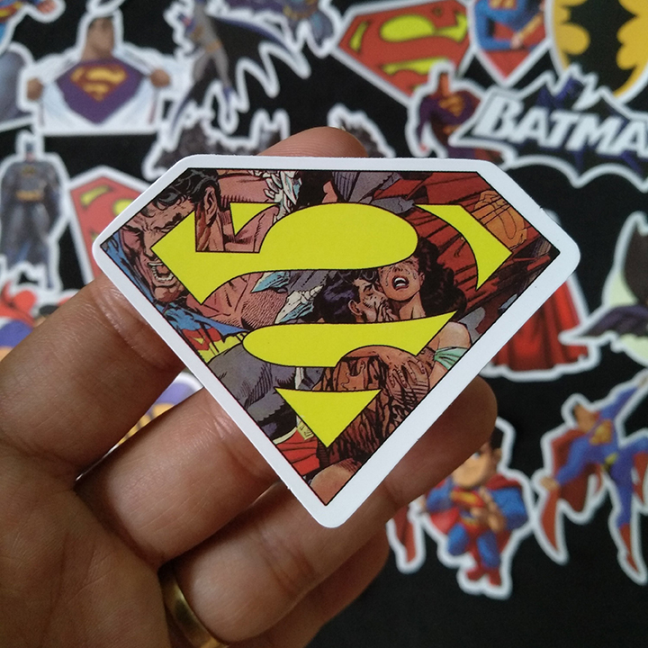 Bộ Sticker dán cao cấp chủ đề BATMAN - SUPERMAN - Dùng dán Xe, dán mũ bảo hiểm, dán Laptop